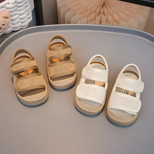 Kardborrsandalen